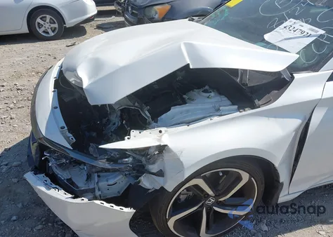 2021 Honda Accord Sport z USA, uszkodzony, nr VIN 1HGCV1F30MA098518